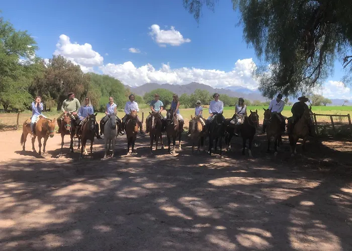 Estancia Banda Grande - Horse & Hiking Safaris
